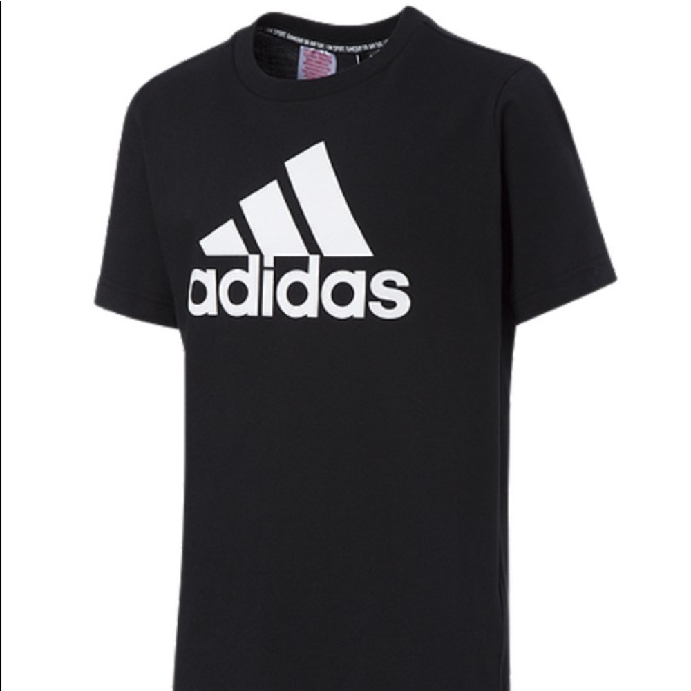 Adidas Black tshirt with logo Medium New